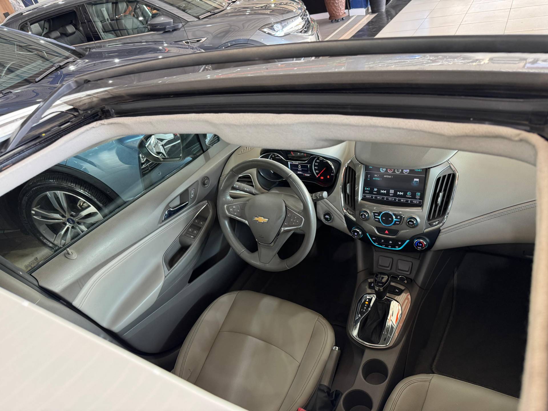 CHEVROLET CRUZE