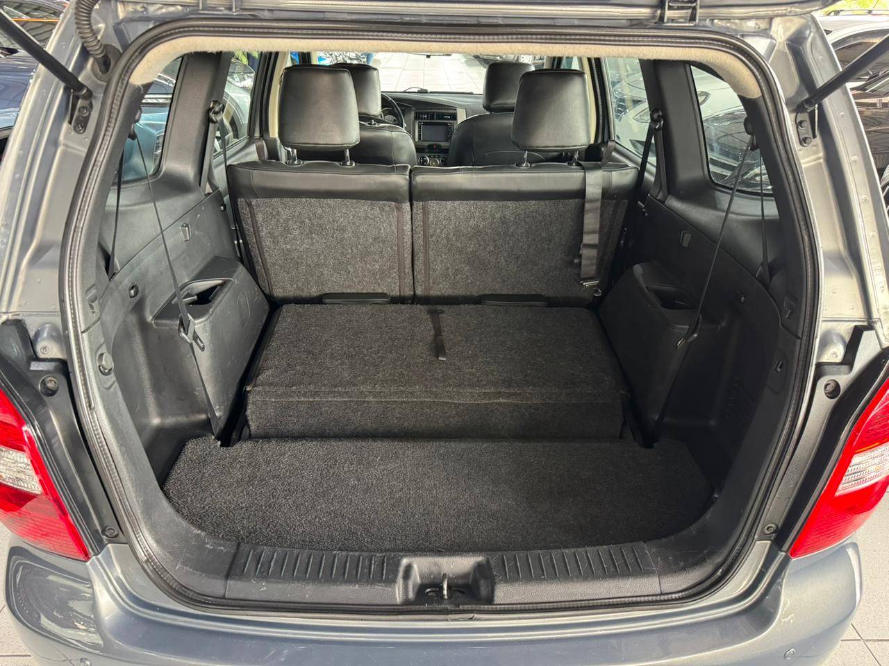 NISSAN GRAND LIVINA