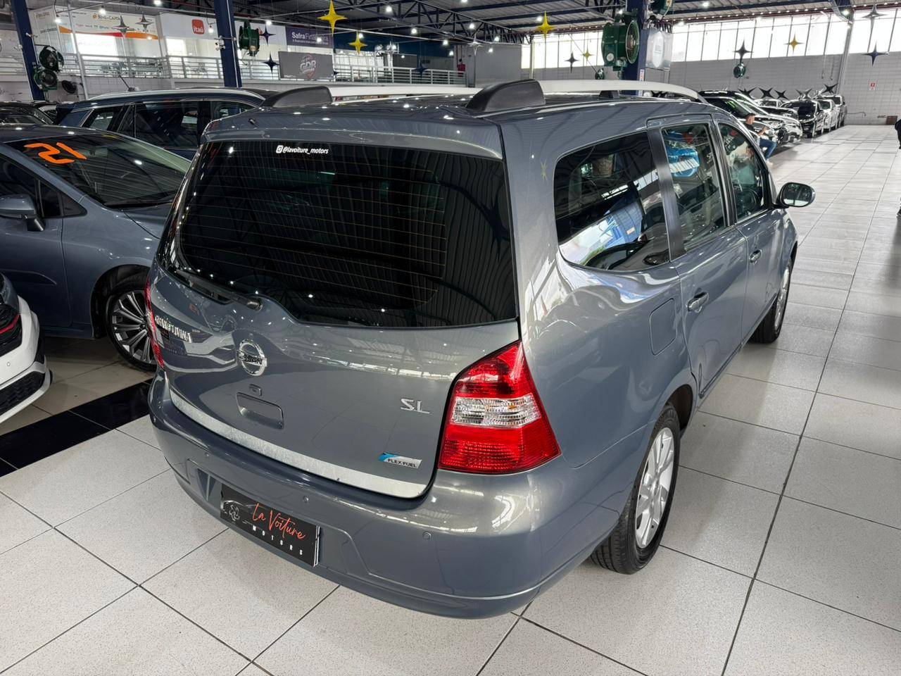 NISSAN GRAND LIVINA