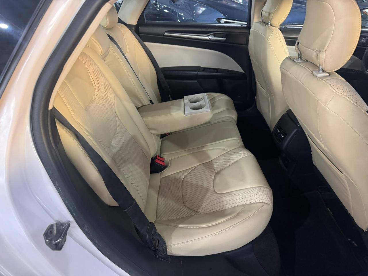 FORD FUSION