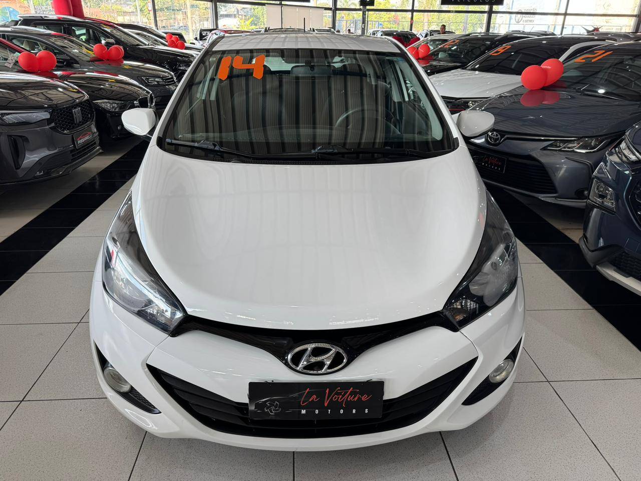 HYUNDAI HB20
