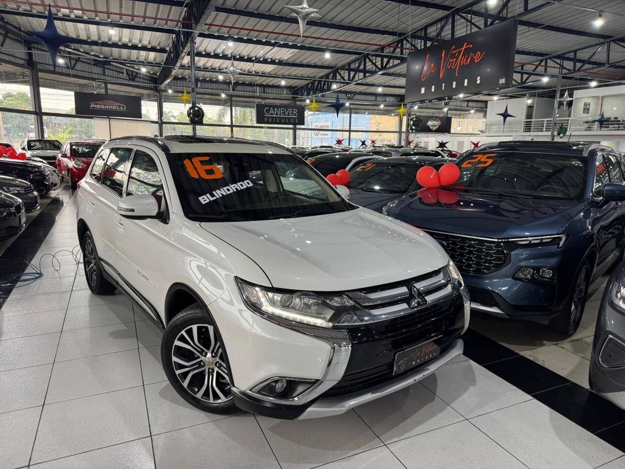 MITSUBISHI OUTLANDER