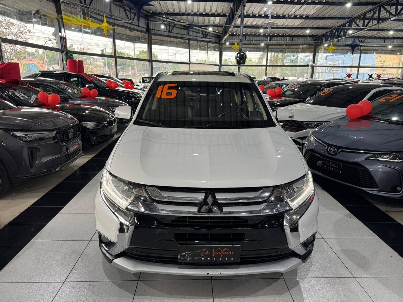 MITSUBISHI OUTLANDER