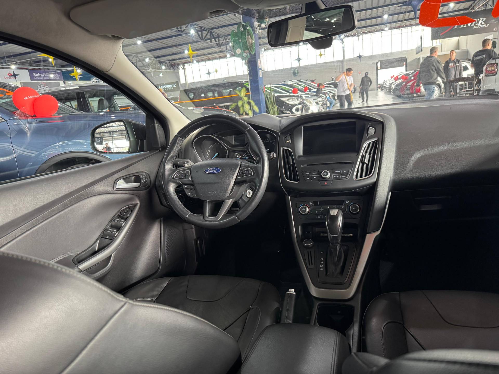 FORD FOCUS