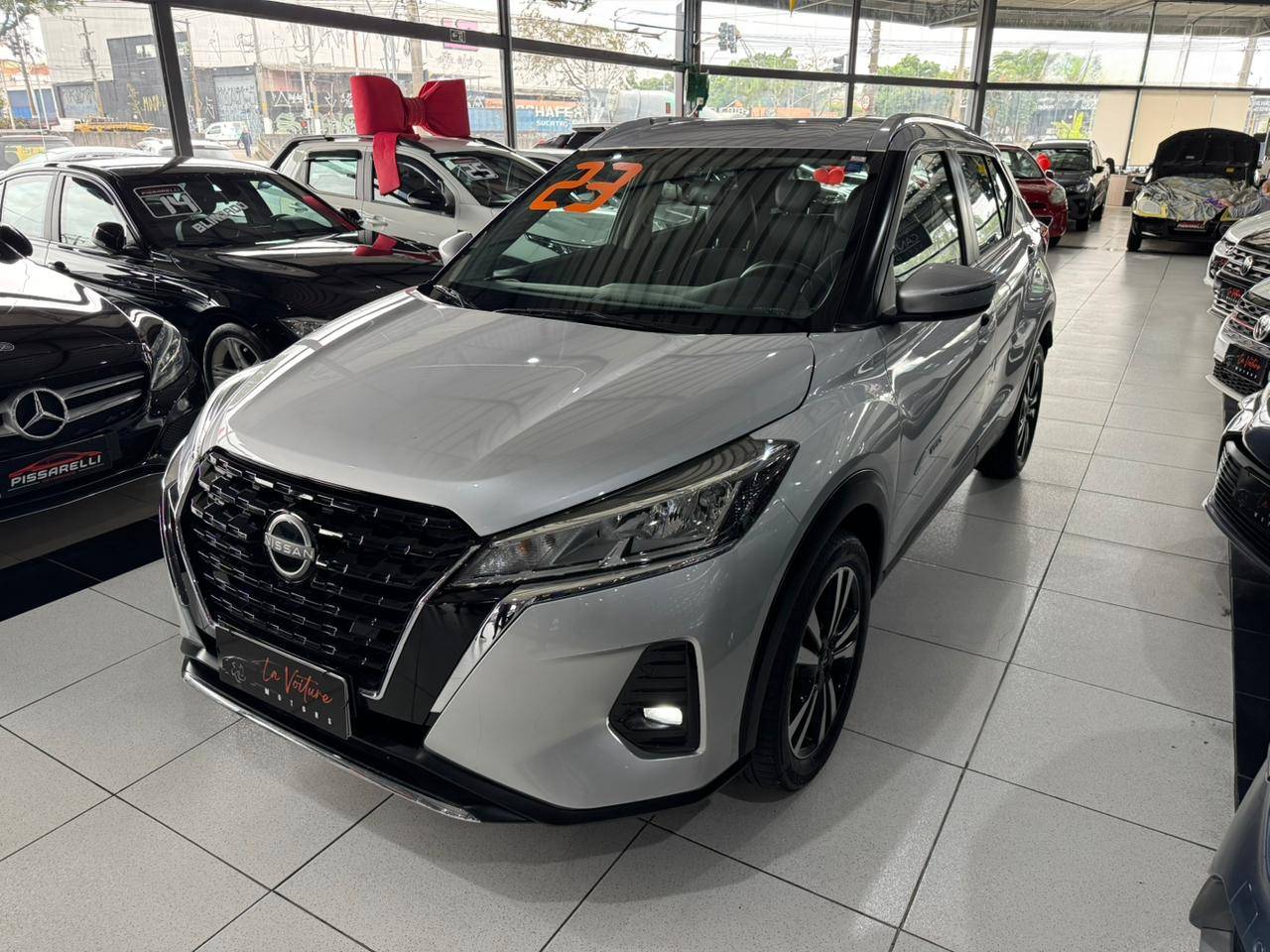 NISSAN KICKS