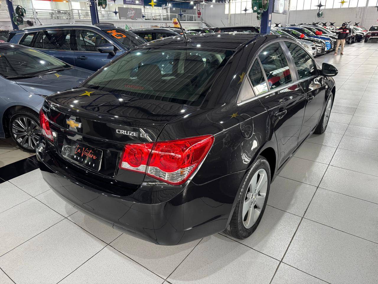 CHEVROLET CRUZE