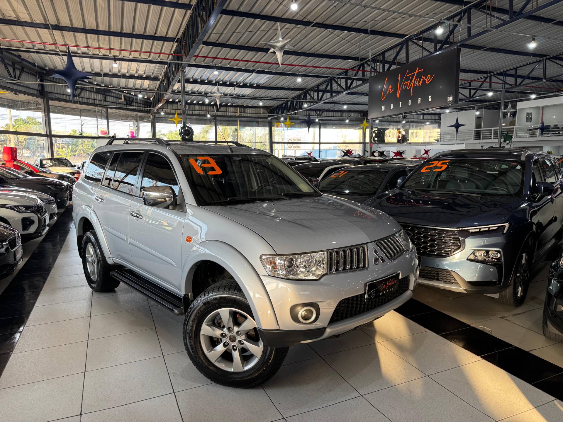 MITSUBISHI PAJERO DAKAR