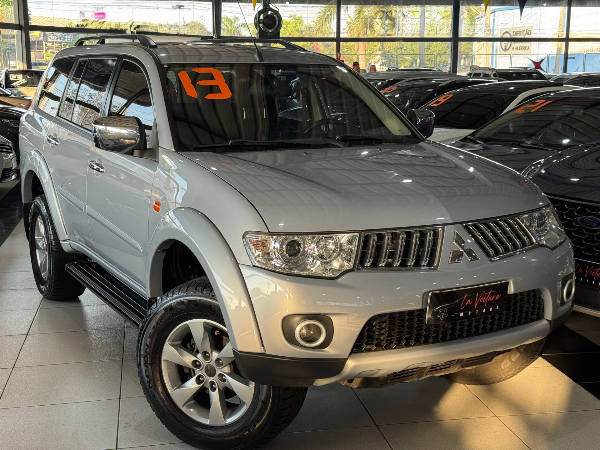 MITSUBISHI PAJERO DAKAR