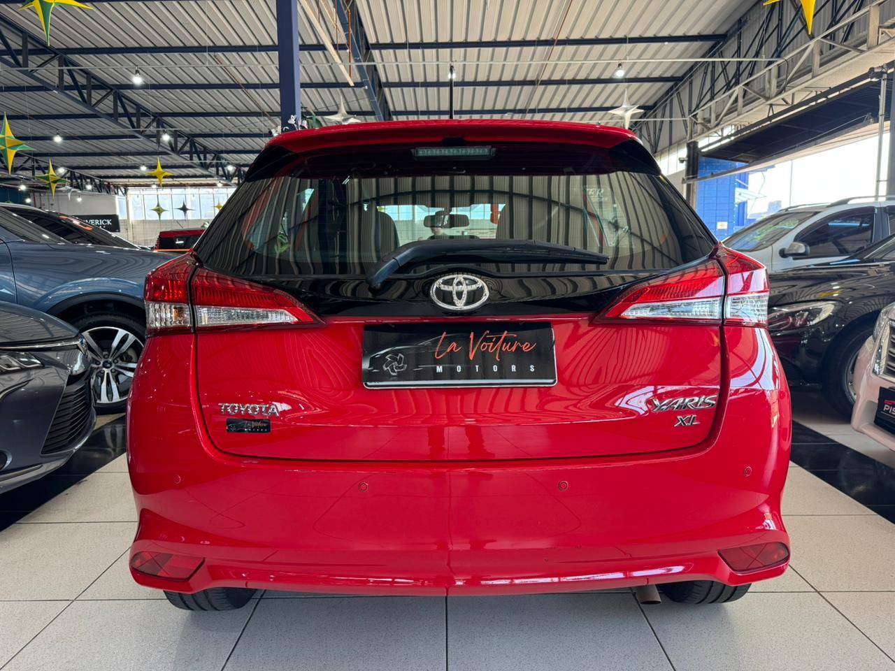 TOYOTA YARIS