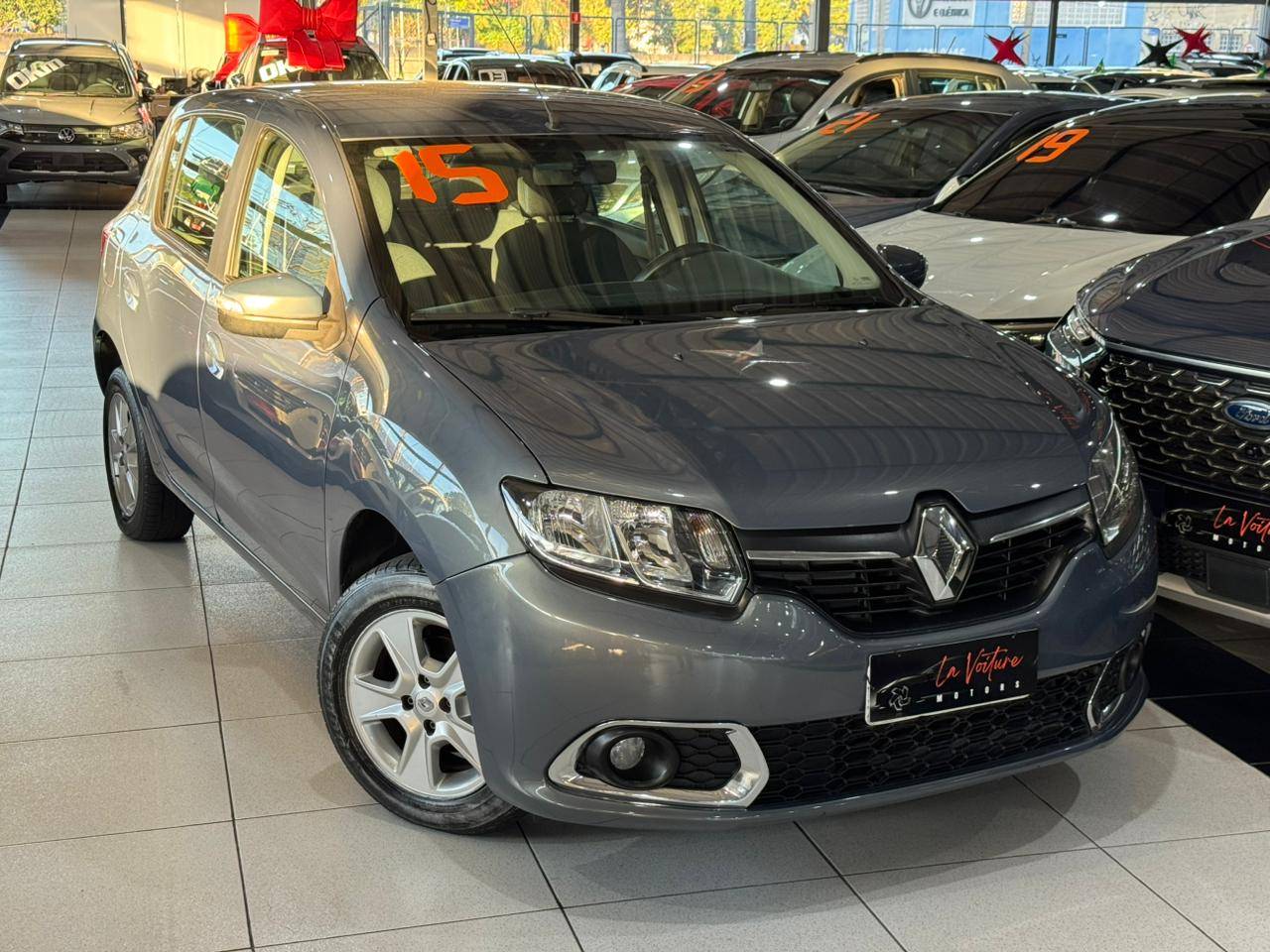 RENAULT SANDERO
