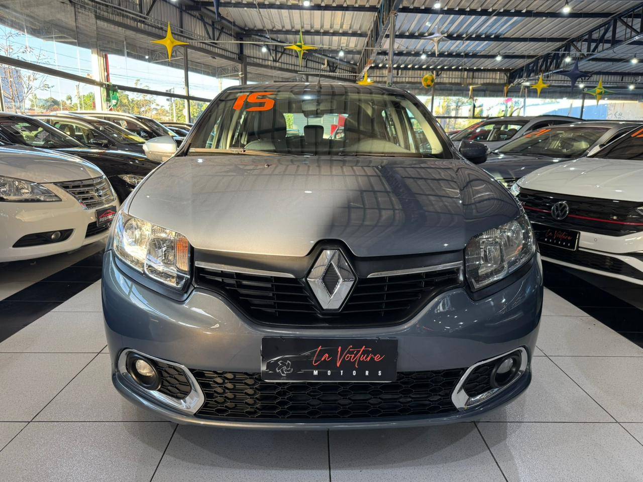 RENAULT SANDERO