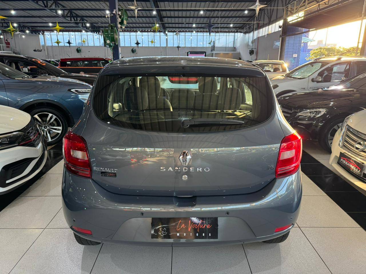 RENAULT SANDERO