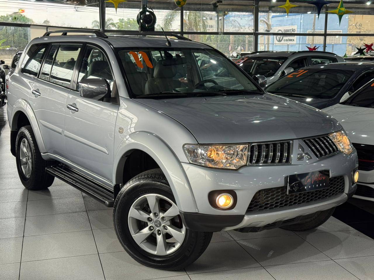 MITSUBISHI PAJERO DAKAR