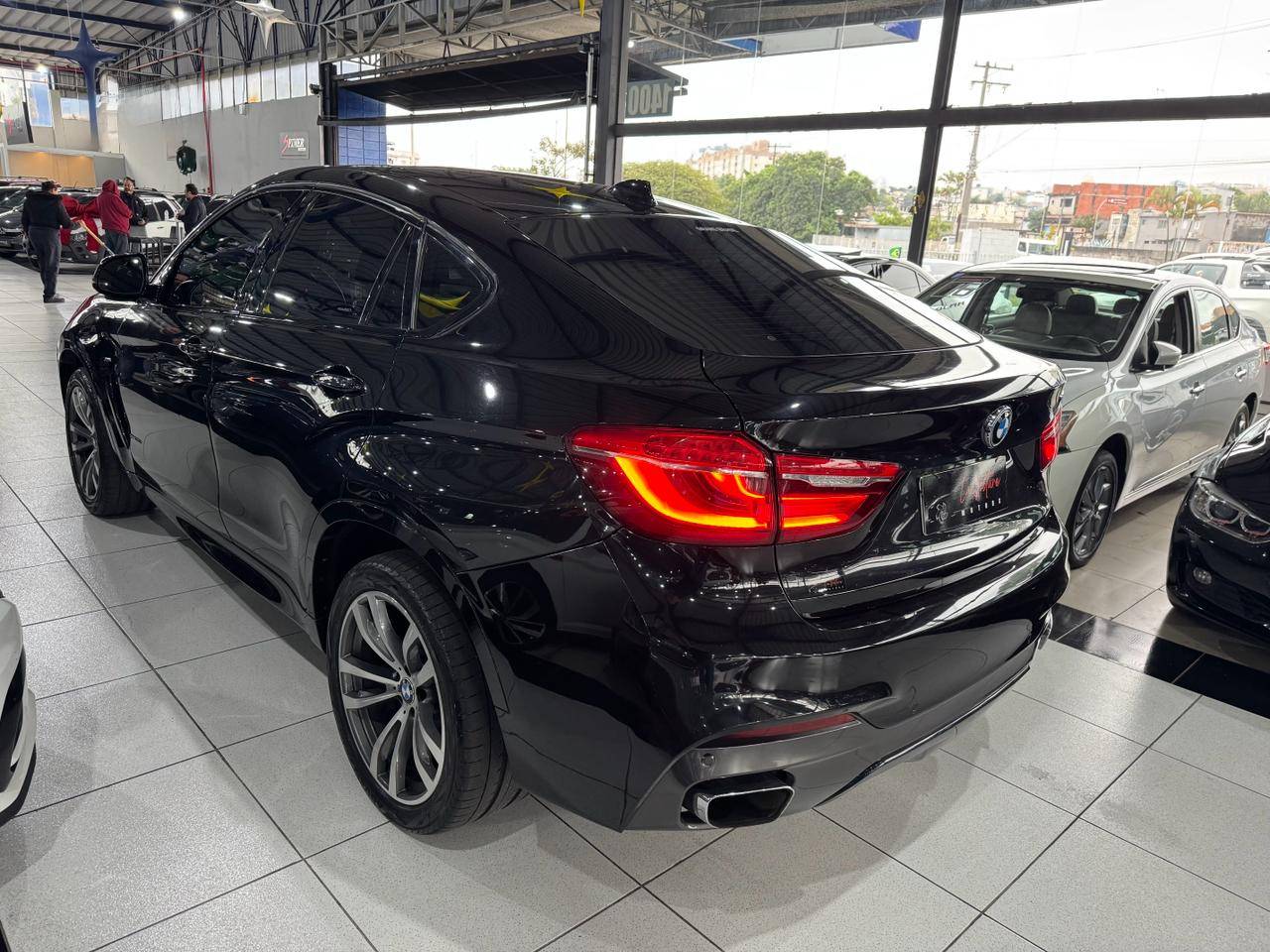 BMW X6