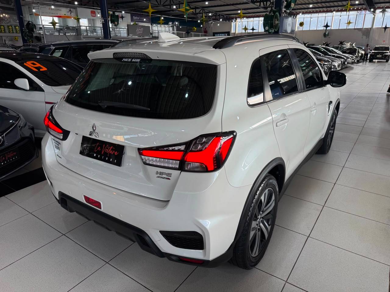 MITSUBISHI OUTLANDER SPORT