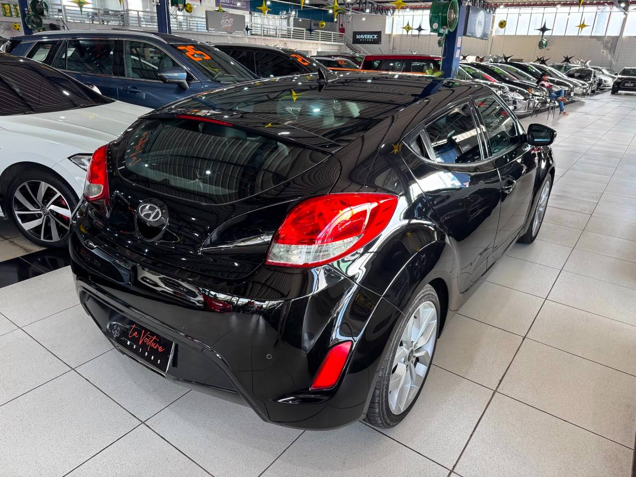 HYUNDAI VELOSTER