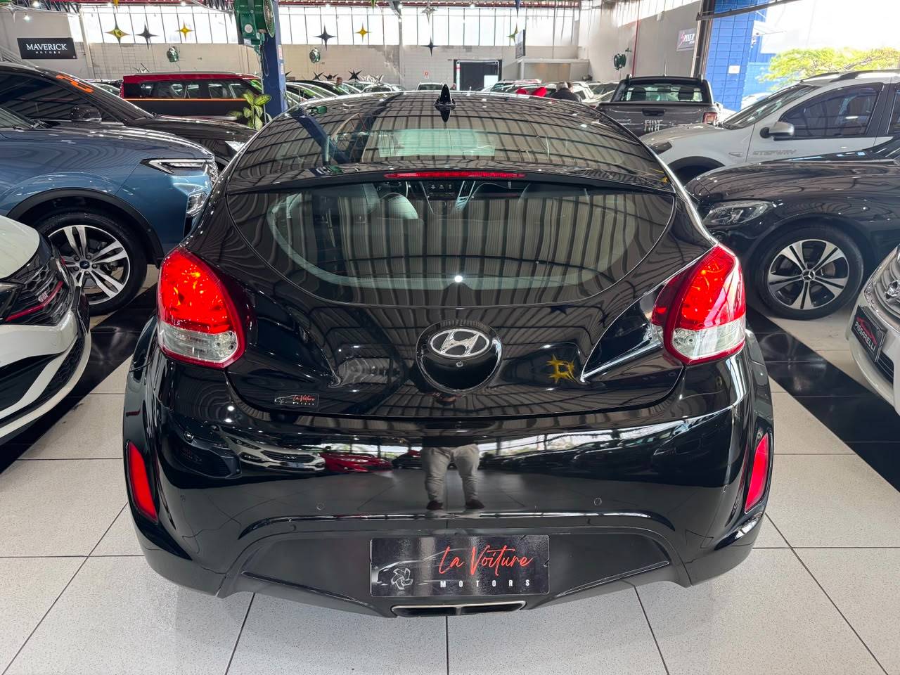 HYUNDAI VELOSTER