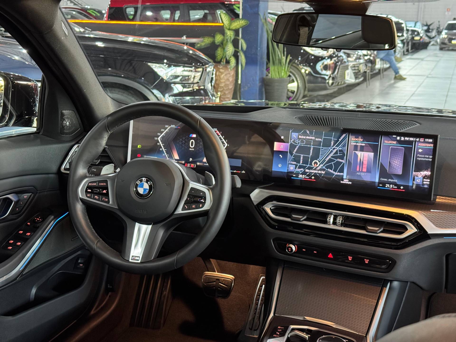 BMW 320i