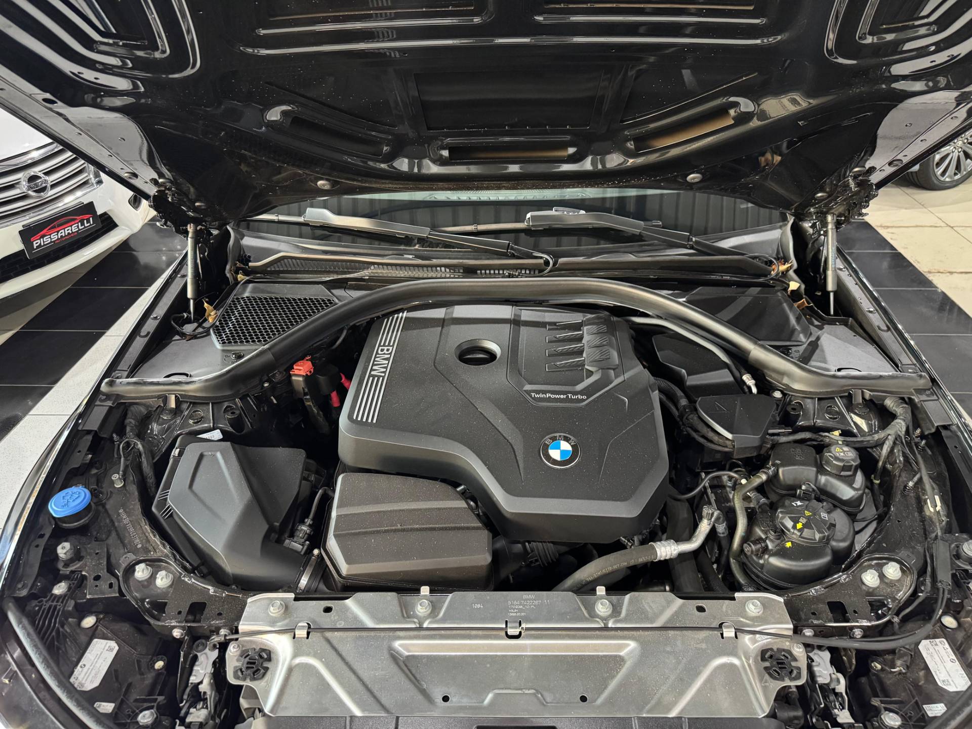 BMW 320i
