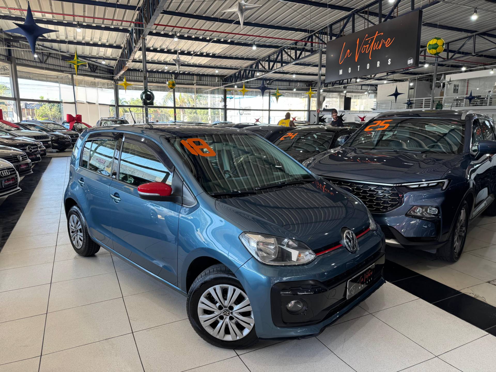 VOLKSWAGEN UP