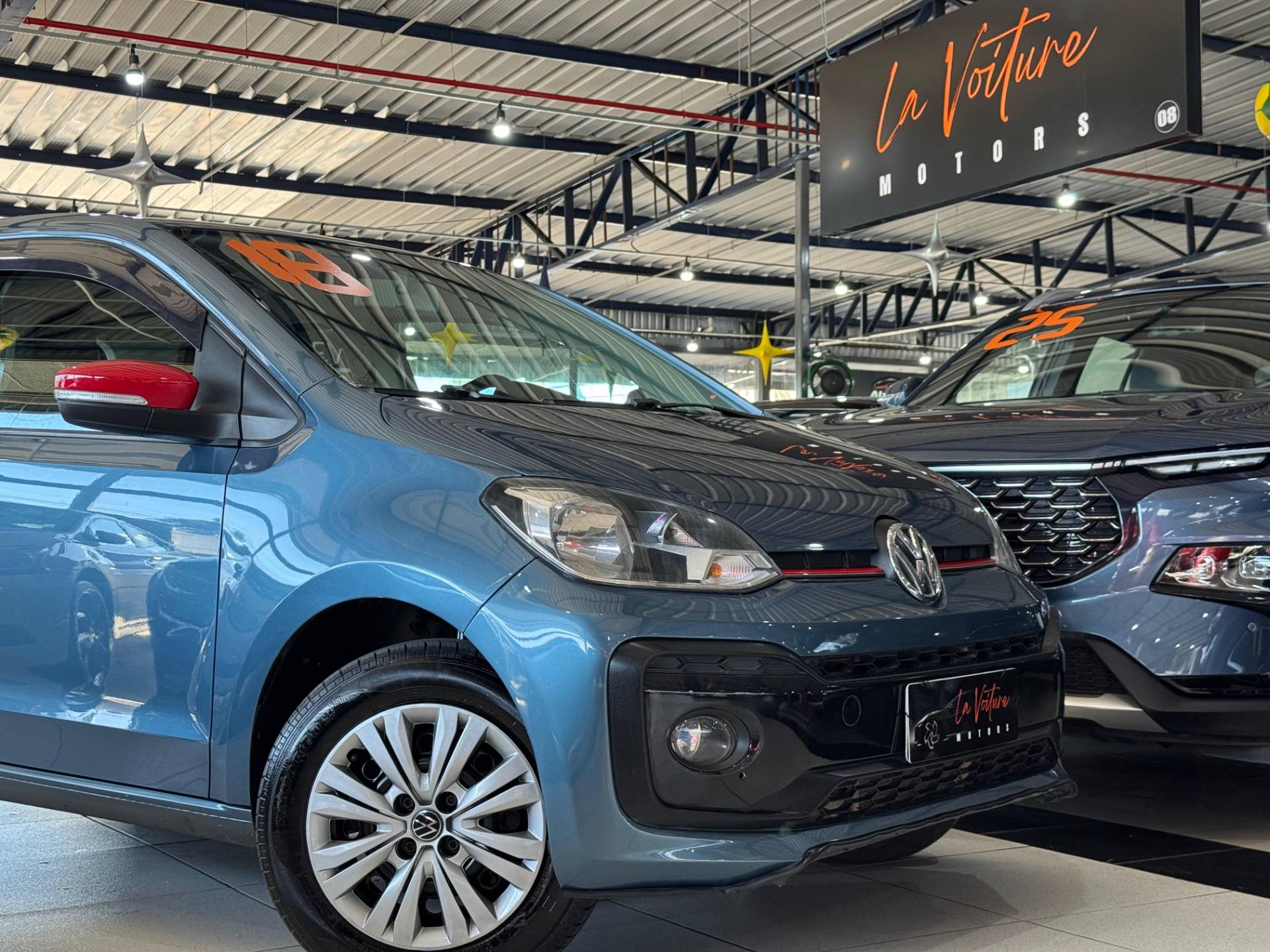 VOLKSWAGEN UP