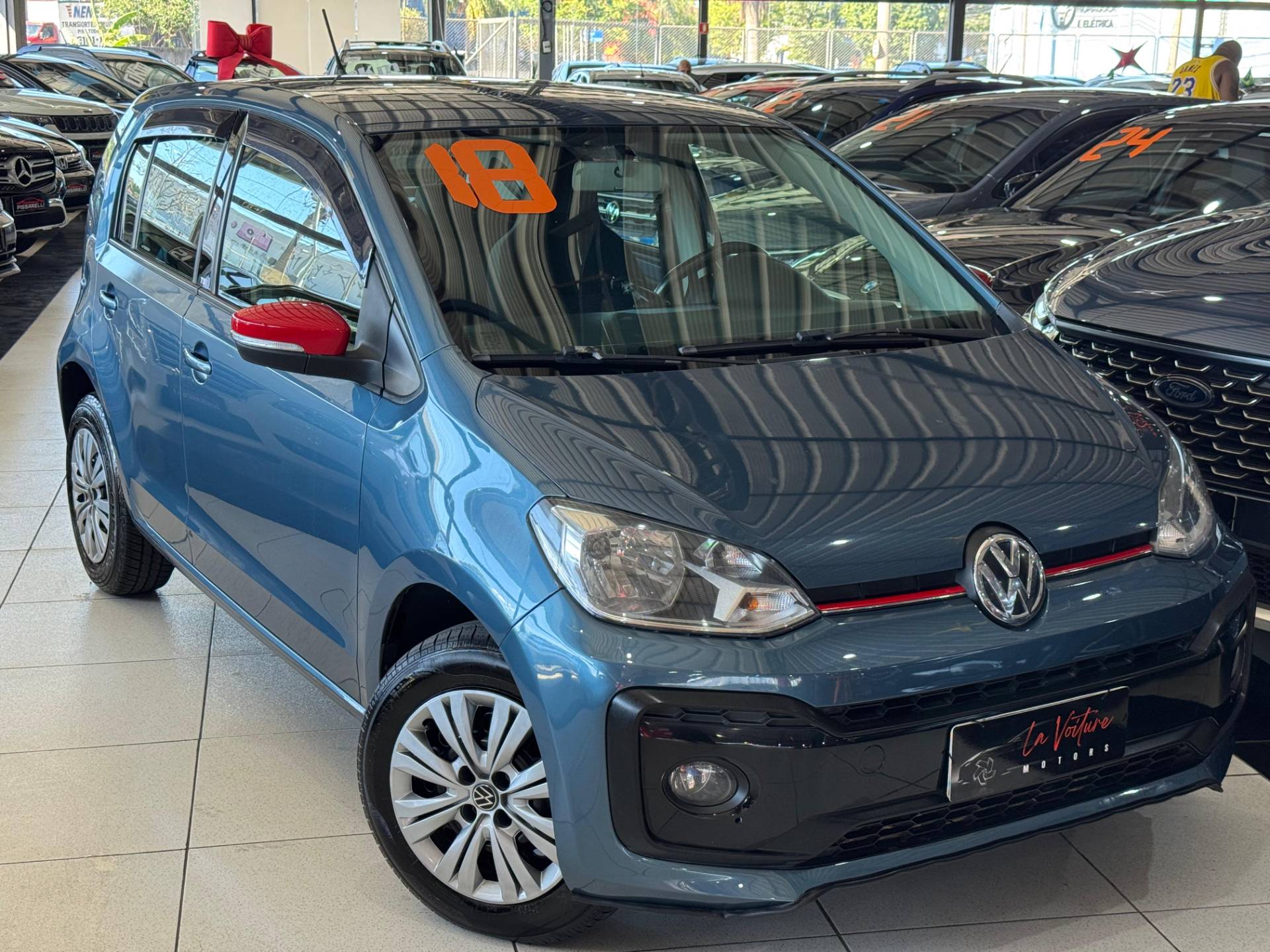 VOLKSWAGEN UP