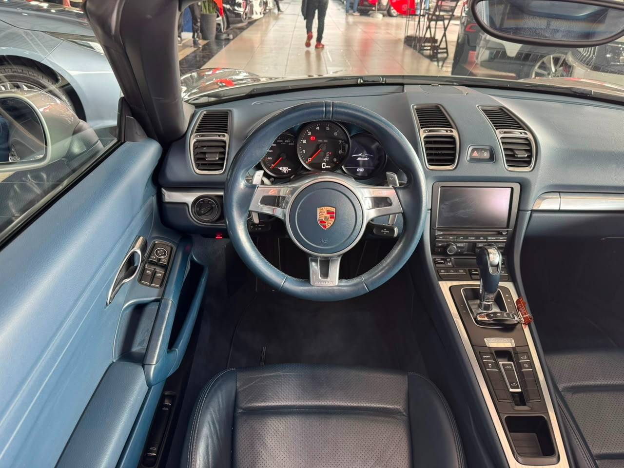 PORSCHE BOXSTER
