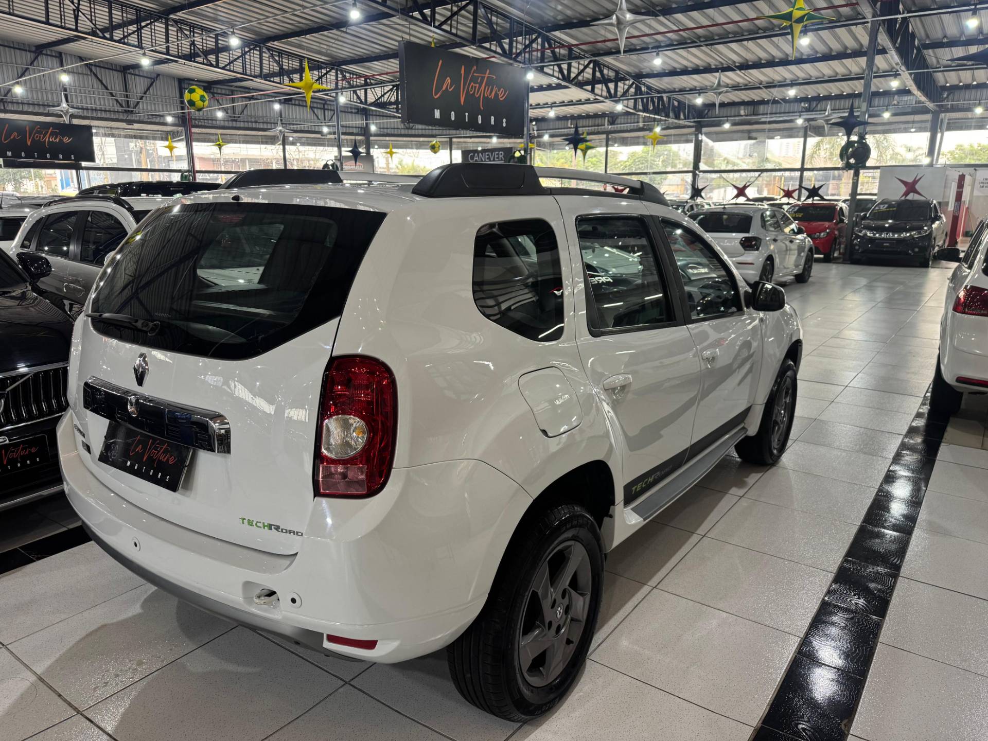 RENAULT DUSTER
