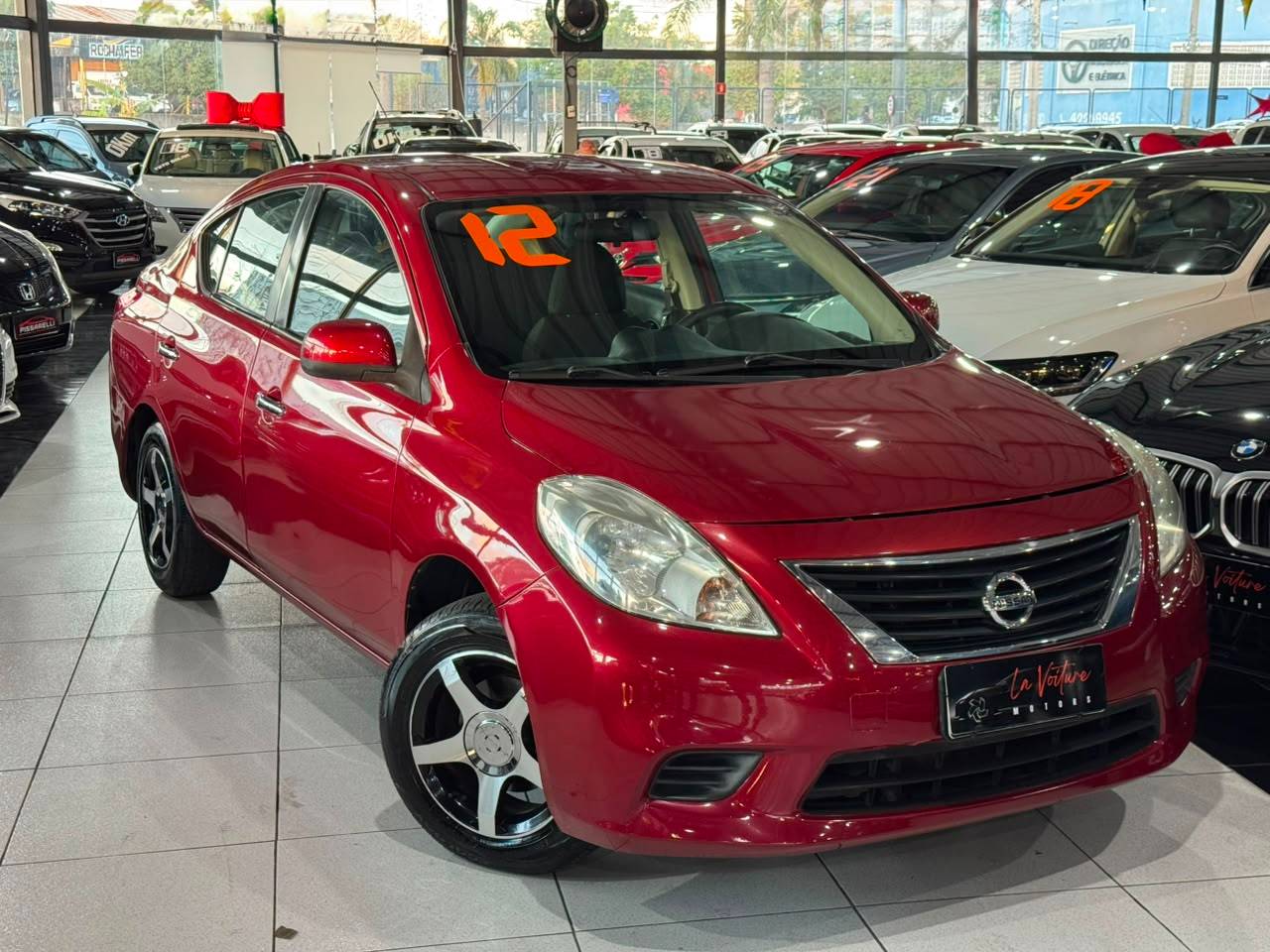 NISSAN VERSA