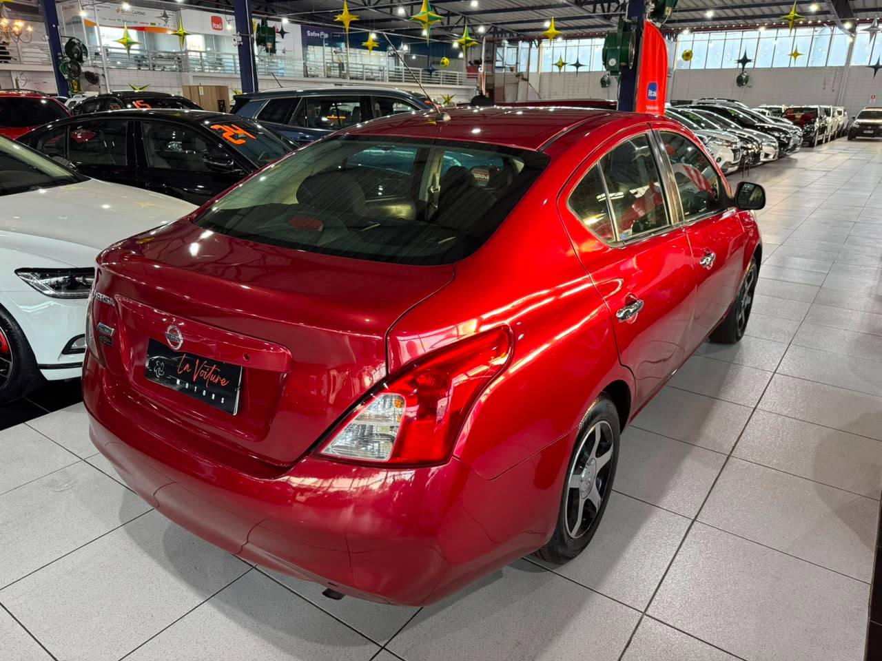 NISSAN VERSA