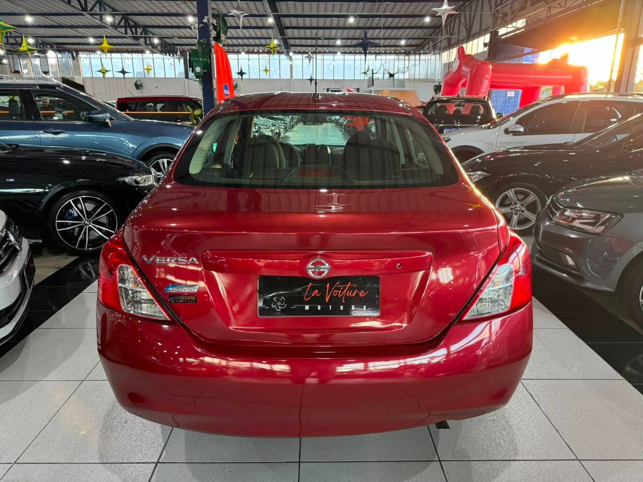 NISSAN VERSA