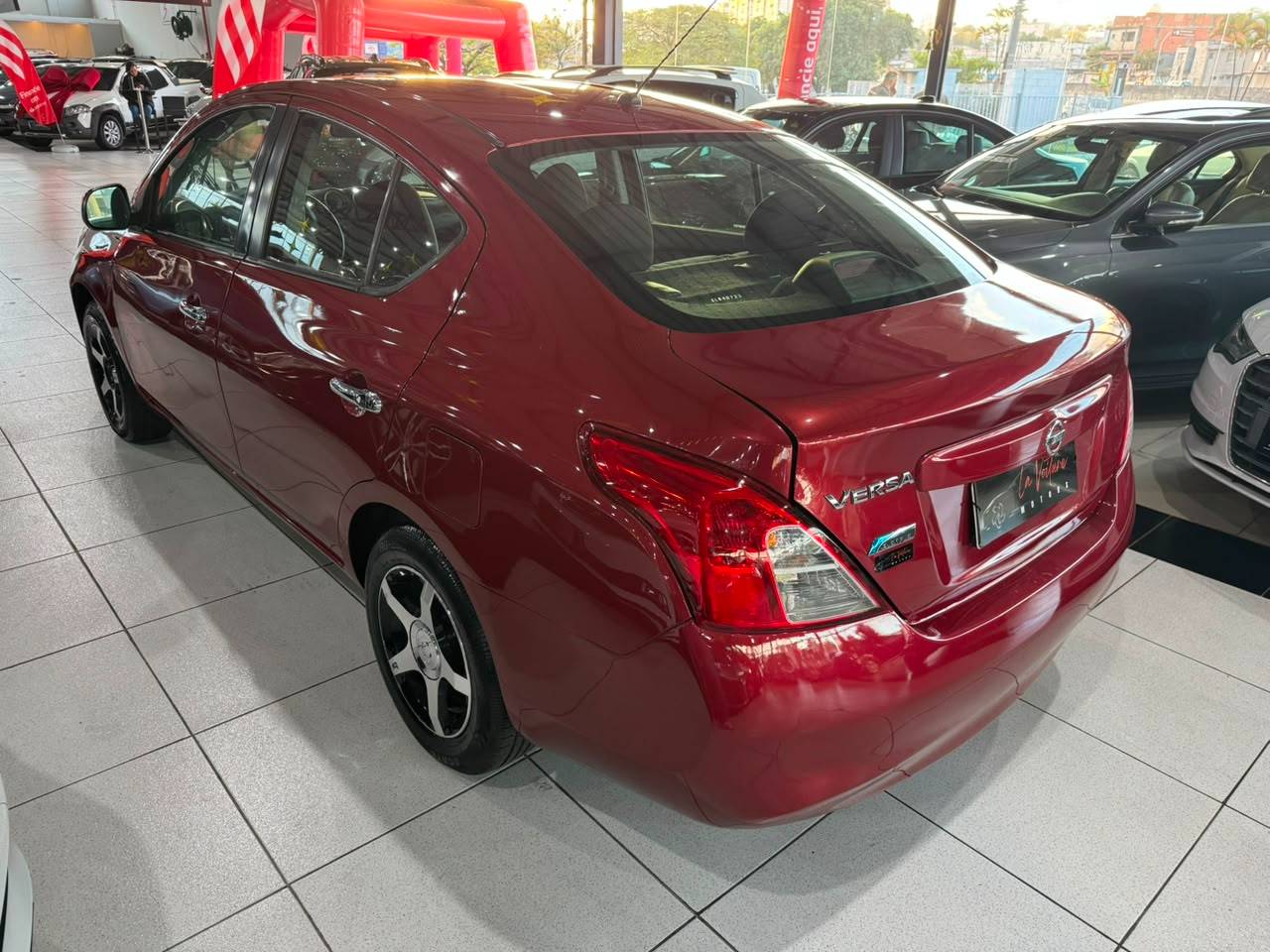 NISSAN VERSA