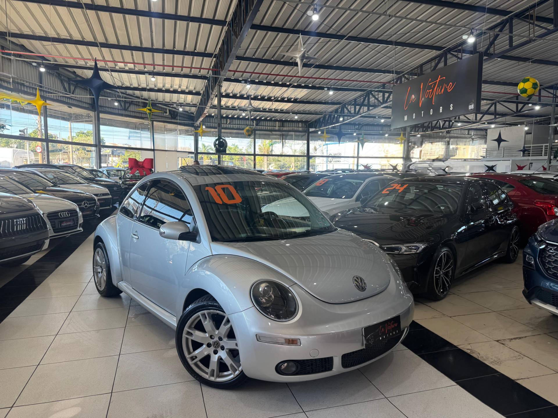 VOLKSWAGEN NEW BEETLE