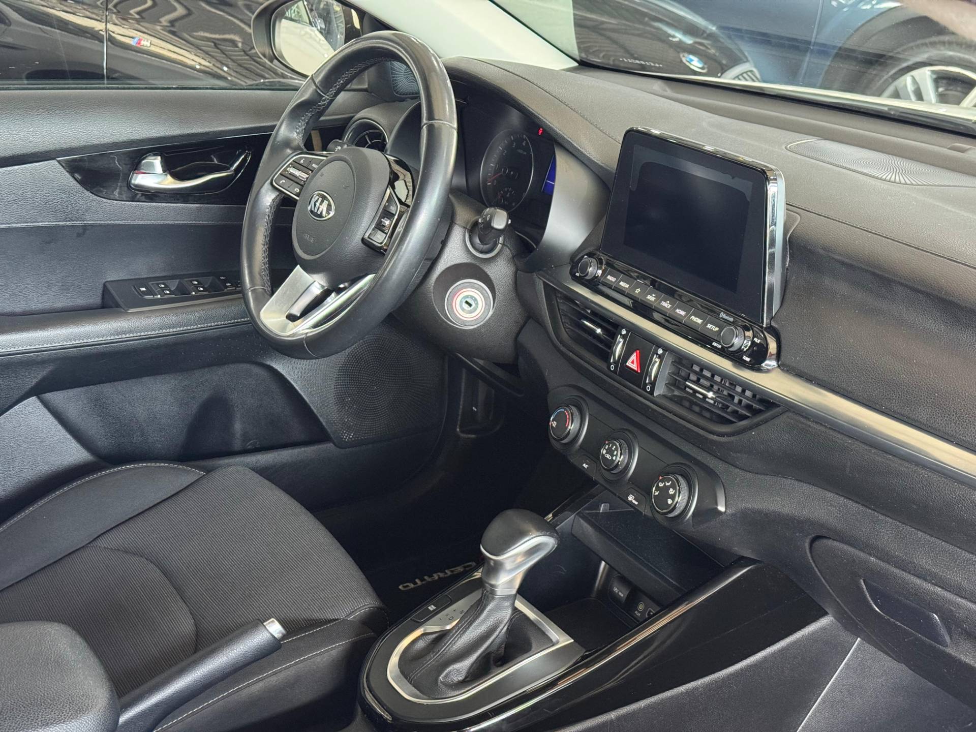 KIA CERATO