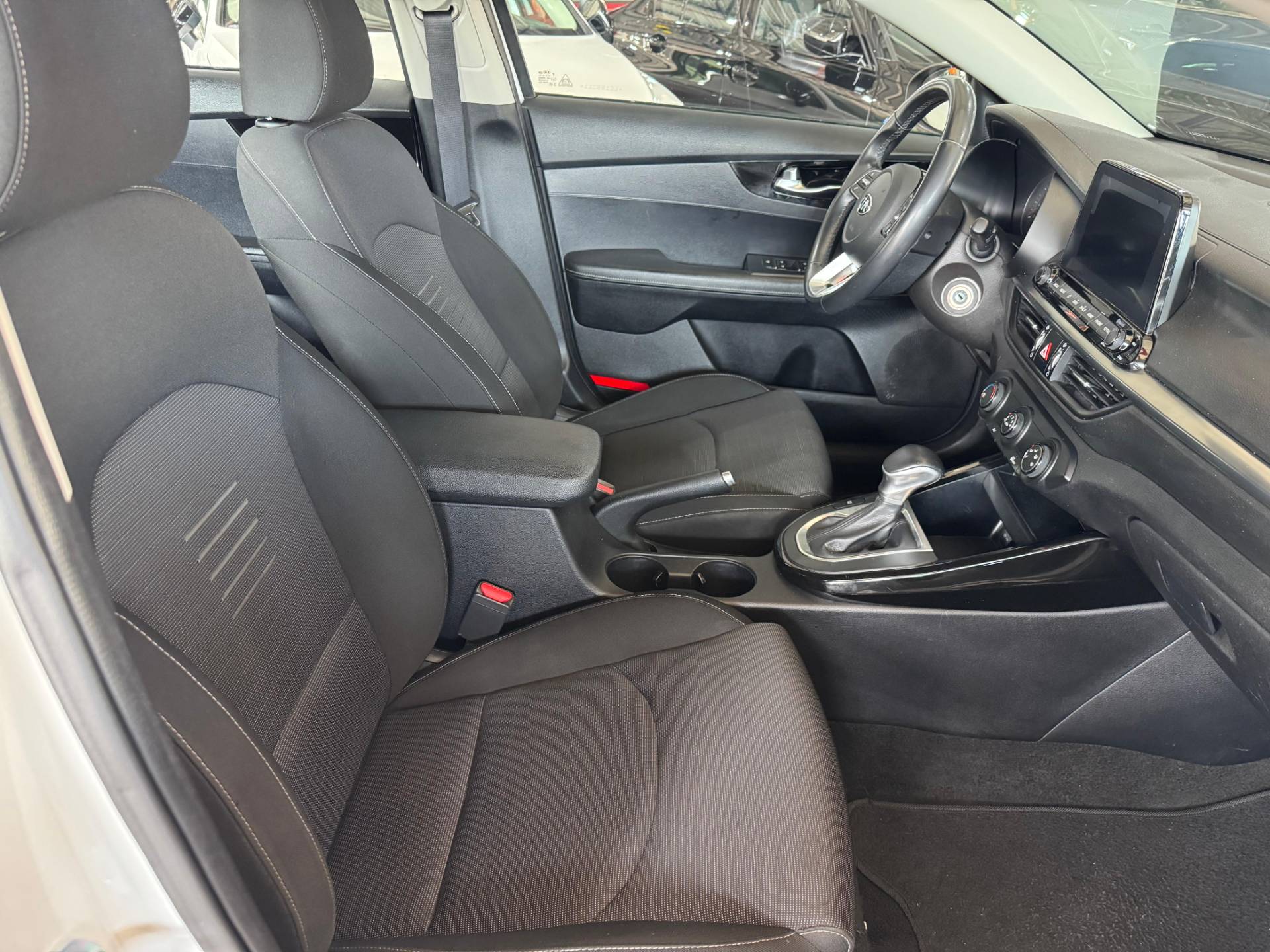 KIA CERATO