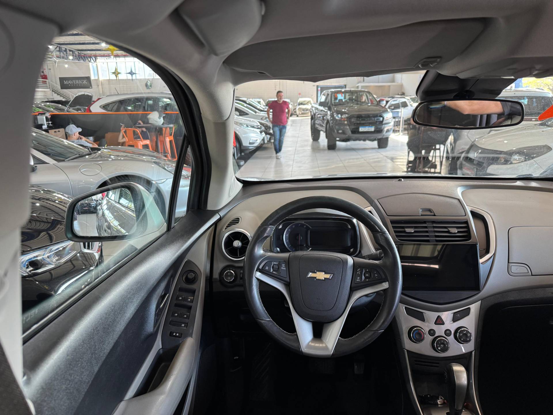 CHEVROLET TRACKER