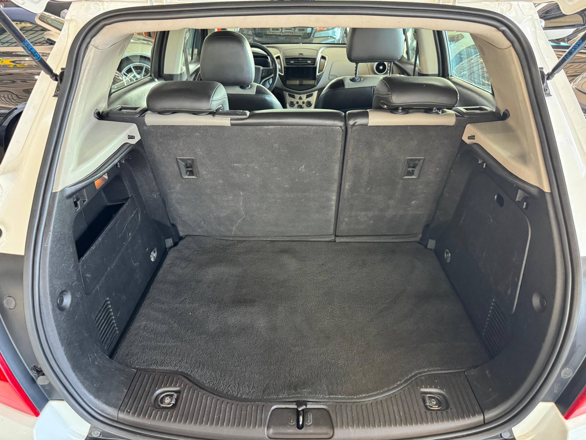 CHEVROLET TRACKER