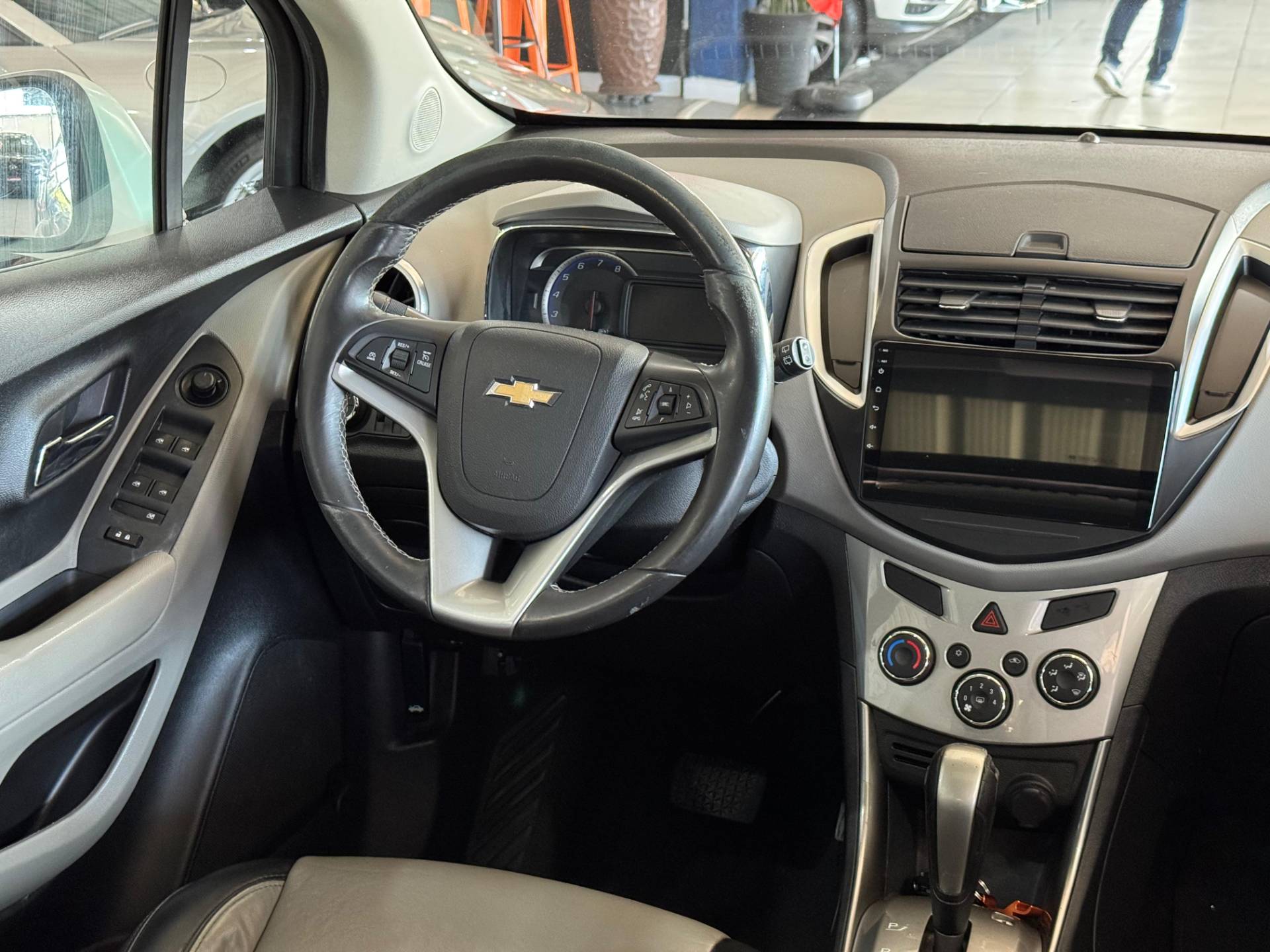 CHEVROLET TRACKER