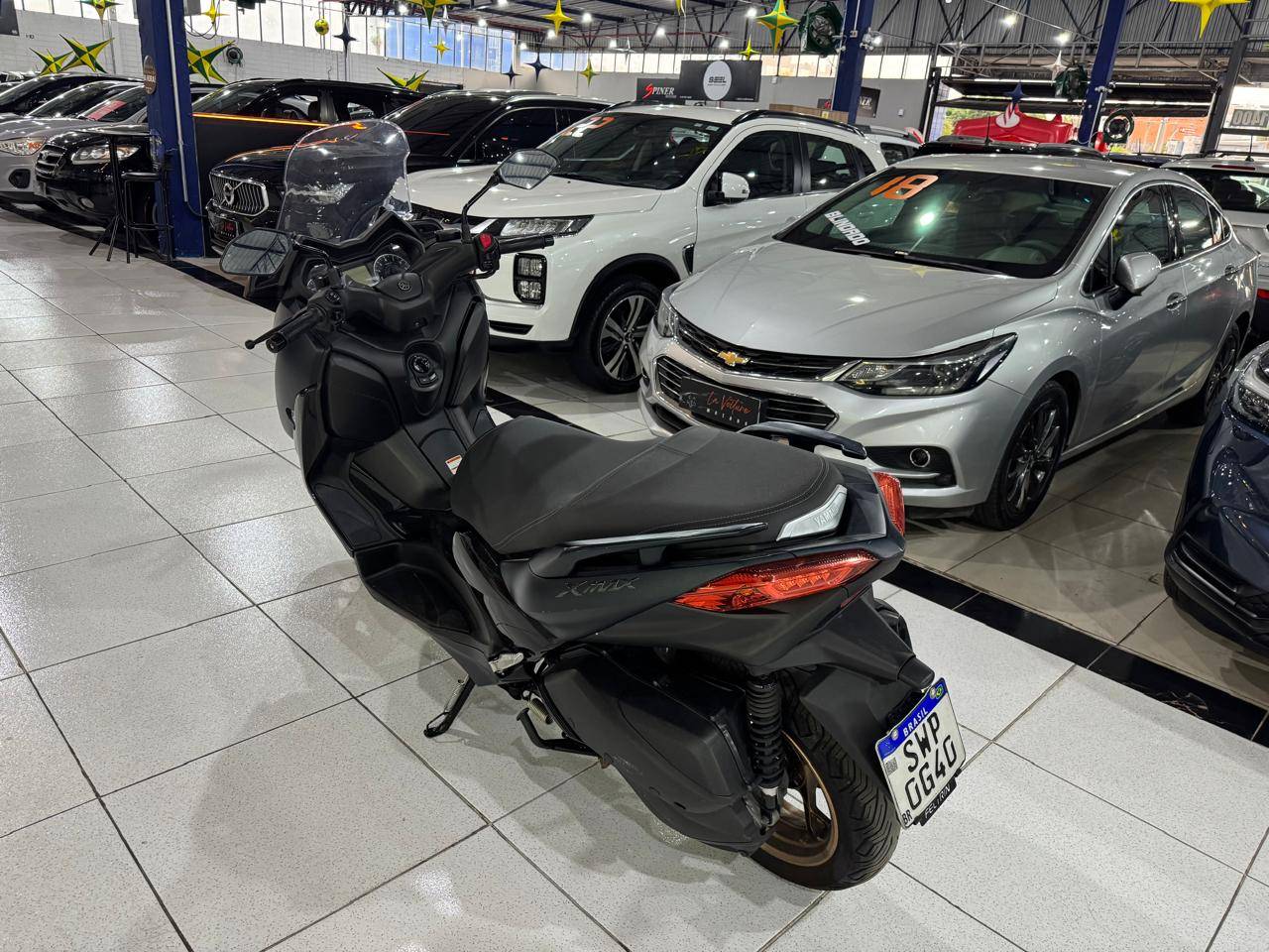 YAMAHA XMAX 250 CONNECTED ABS