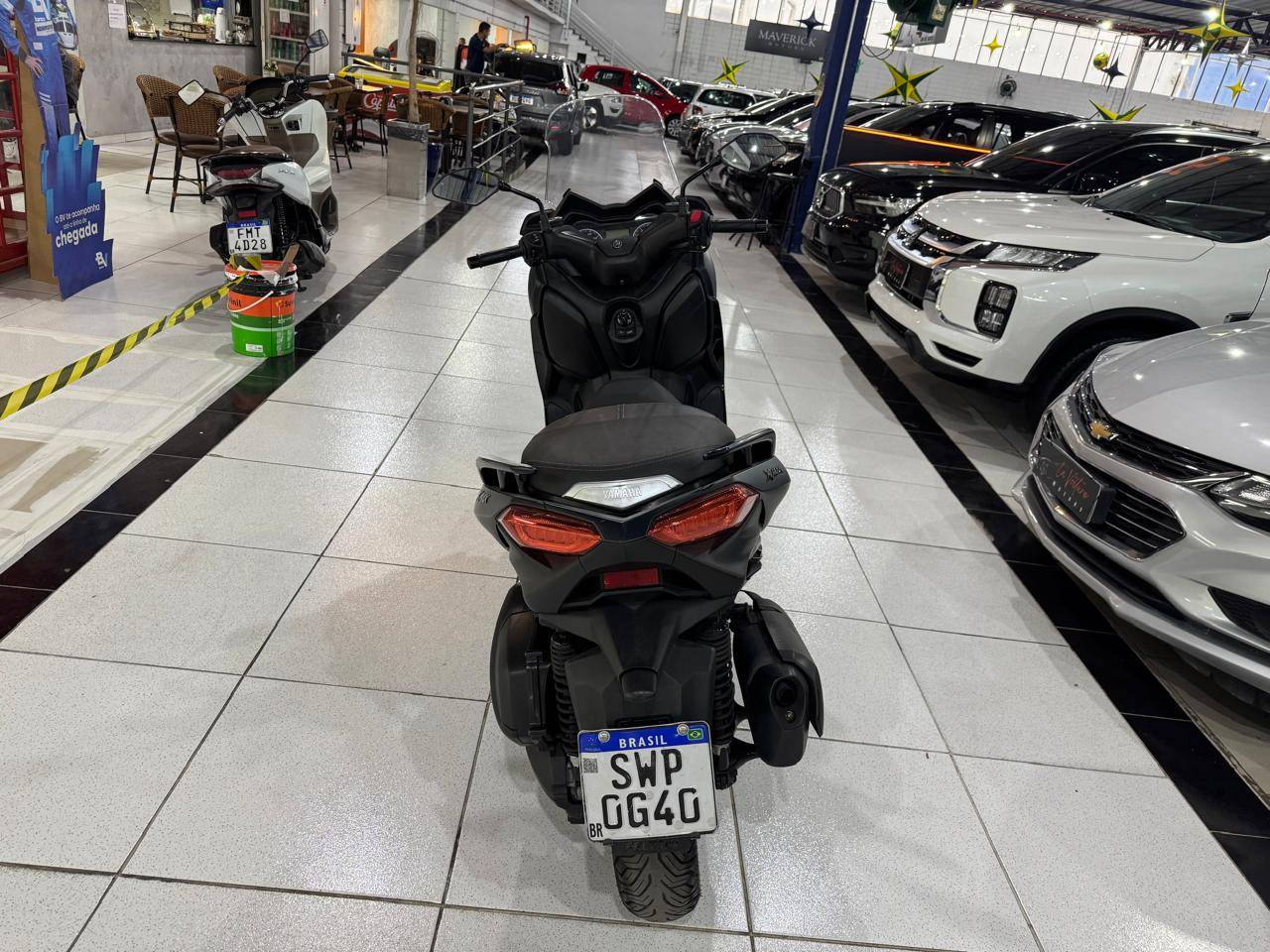 YAMAHA XMAX 250 CONNECTED ABS