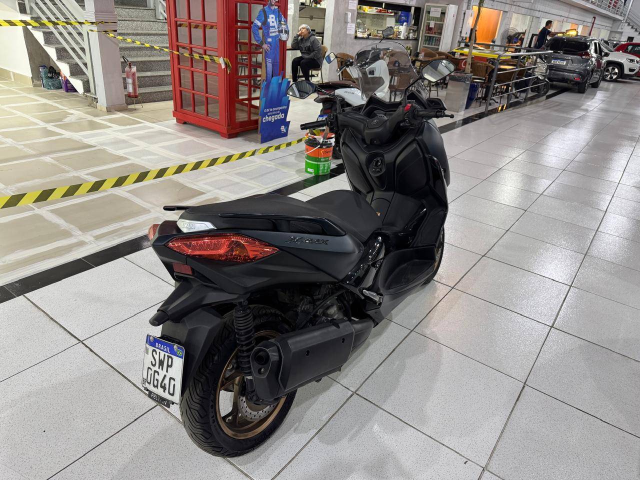 YAMAHA XMAX 250 CONNECTED ABS