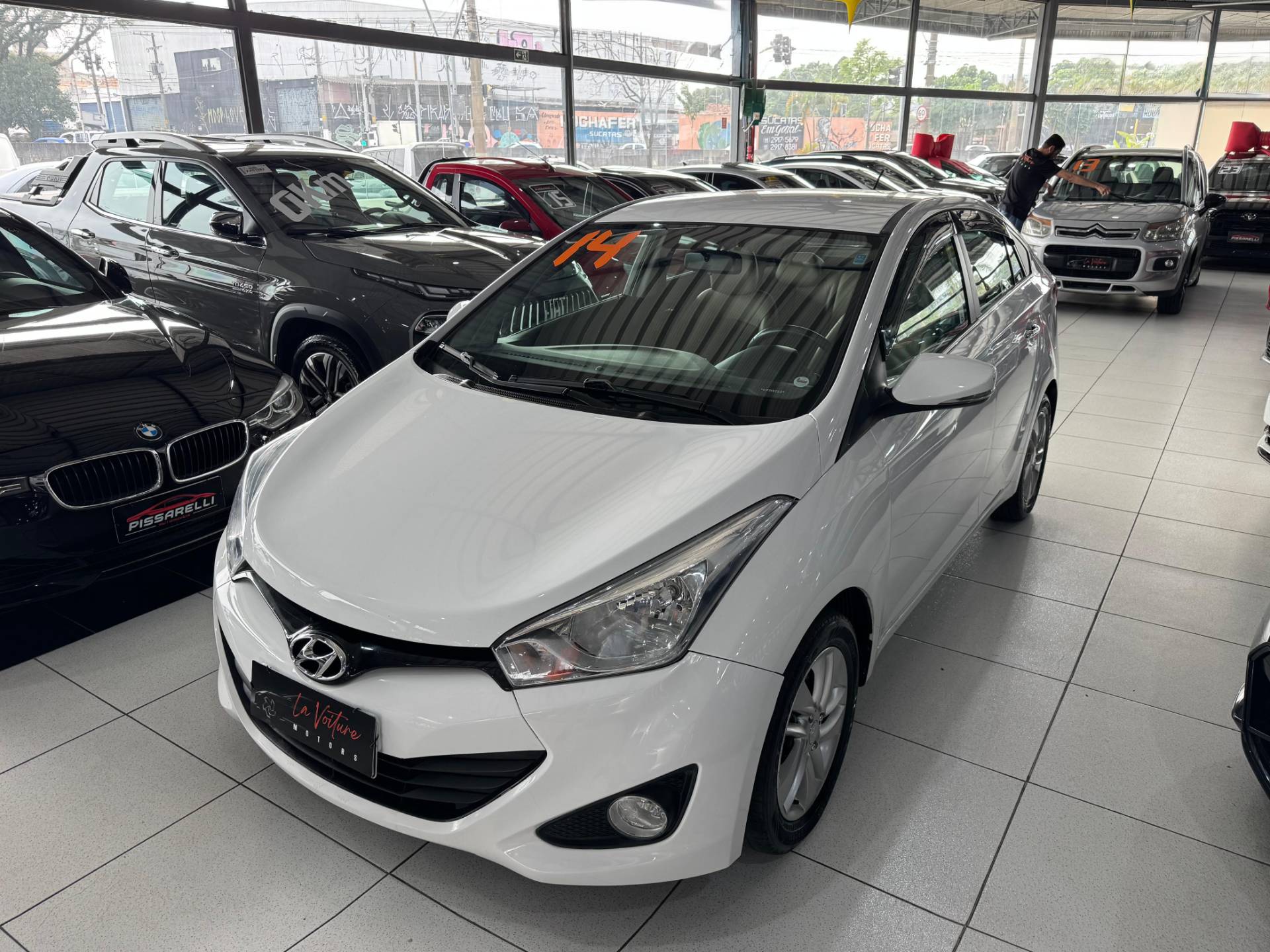 HYUNDAI HB20S