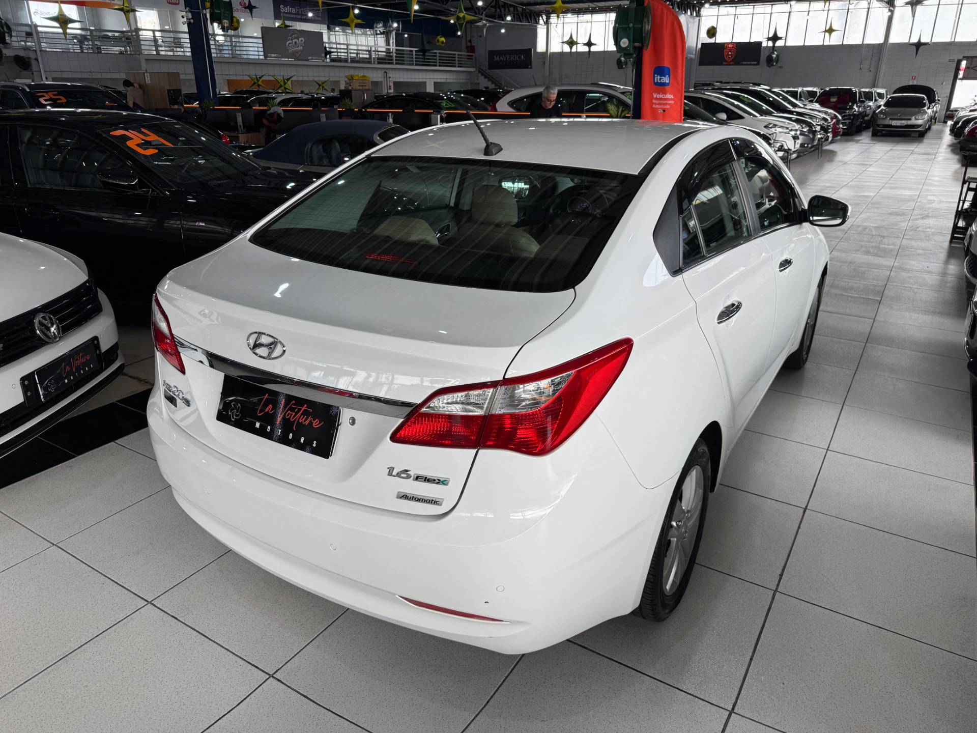 HYUNDAI HB20S