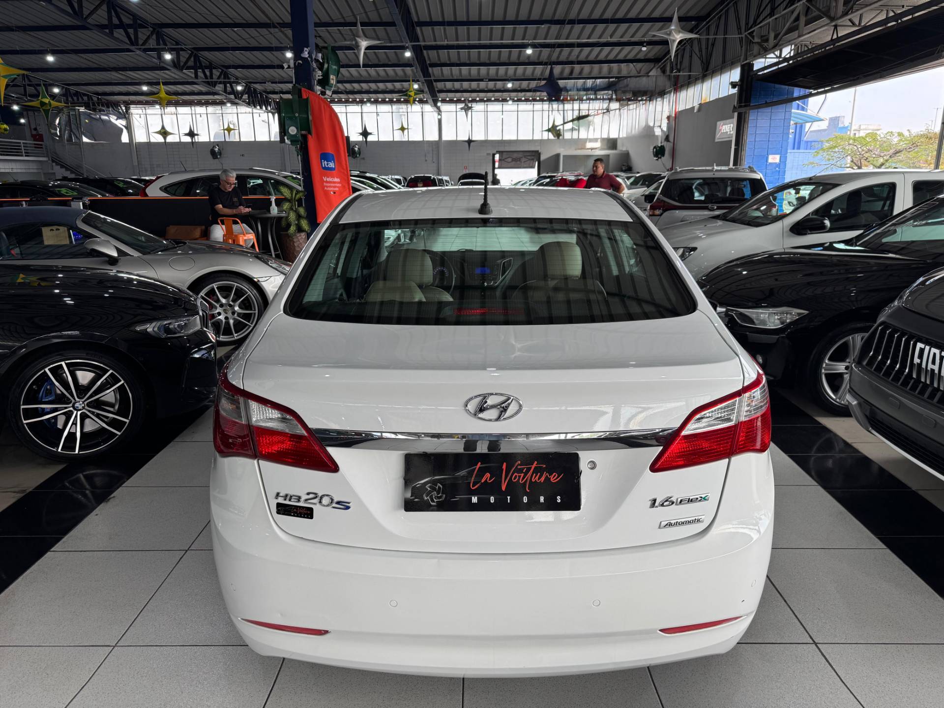 HYUNDAI HB20S