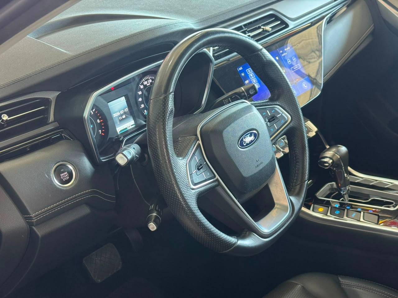 FORD TERRITORY
