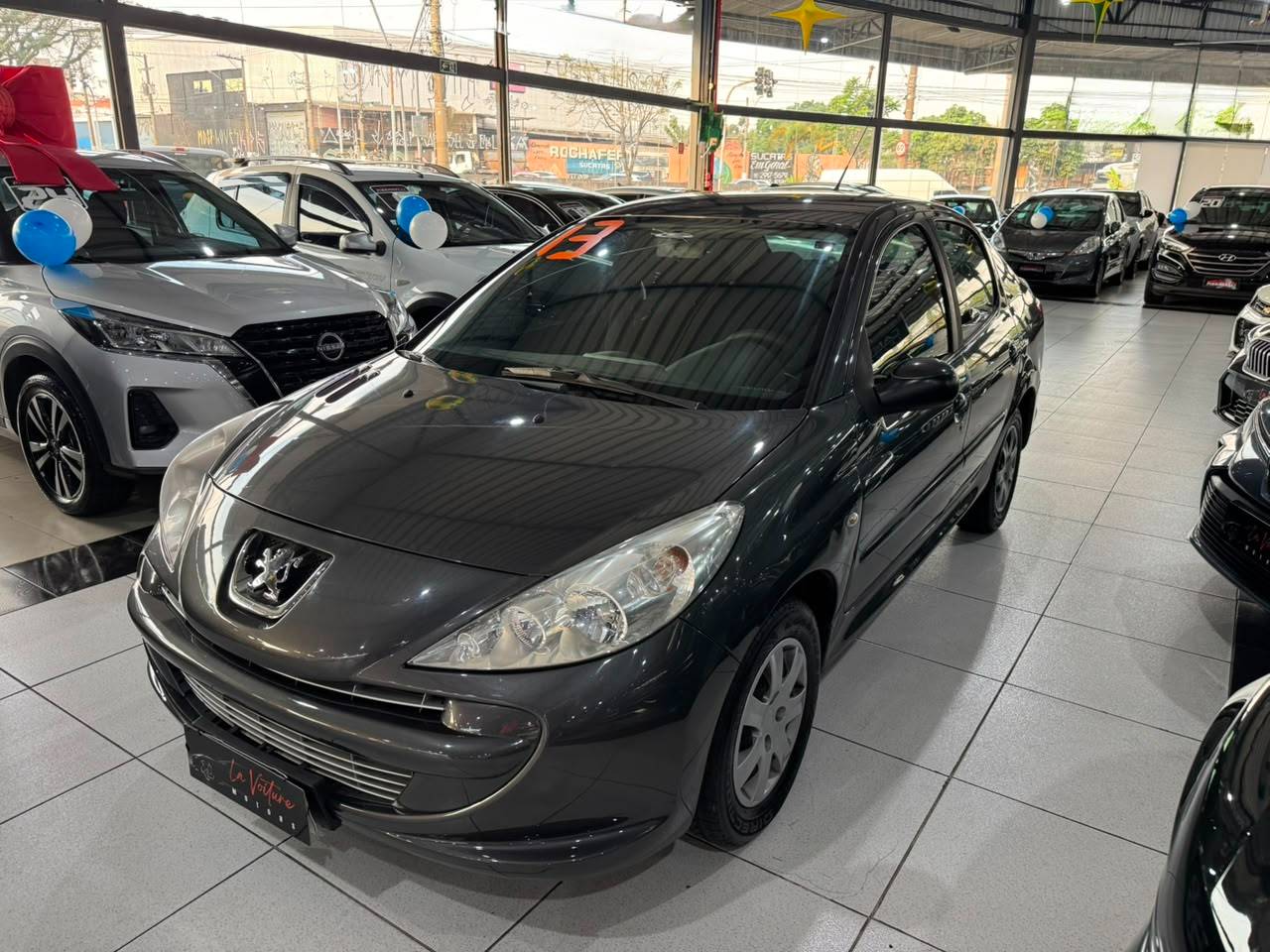 PEUGEOT 207
