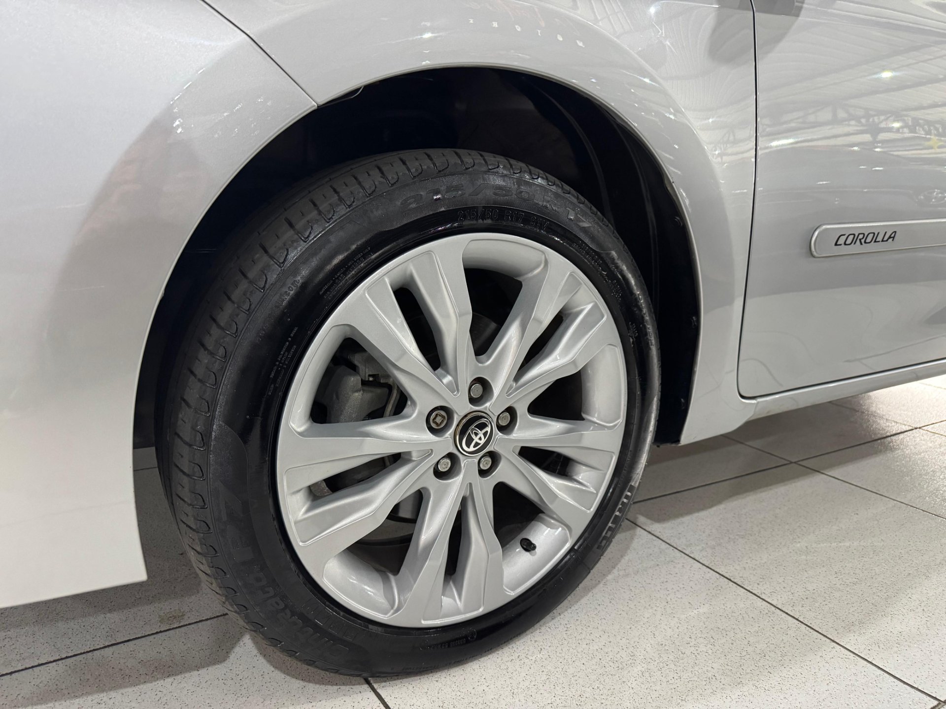 TOYOTA COROLLA