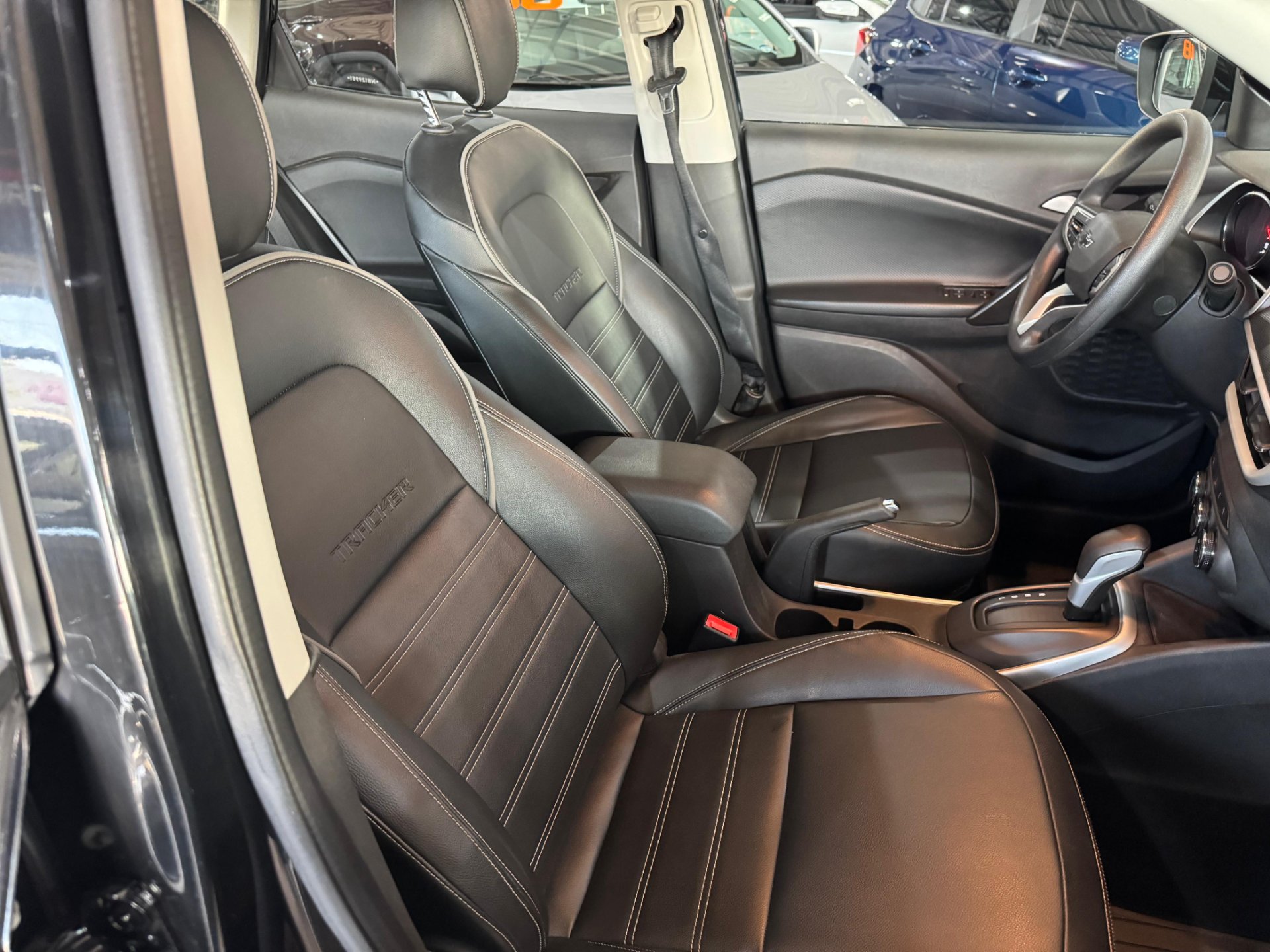 CHEVROLET TRACKER