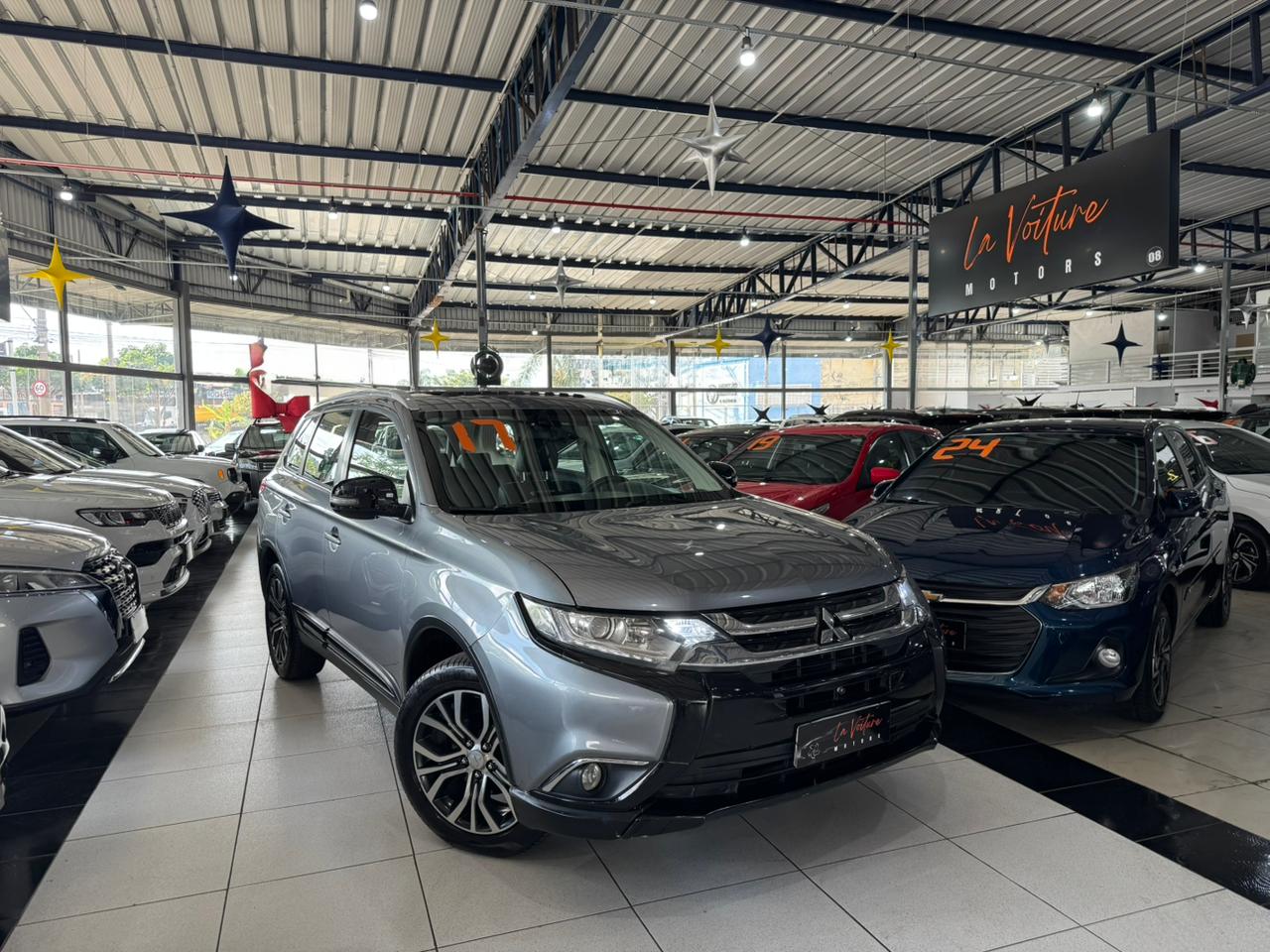 MITSUBISHI OUTLANDER