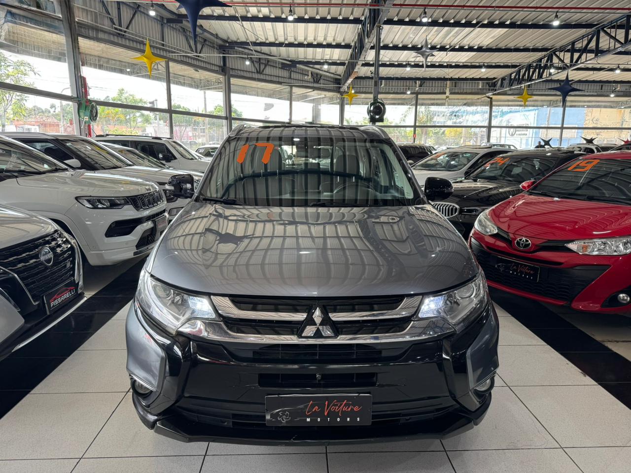 MITSUBISHI OUTLANDER